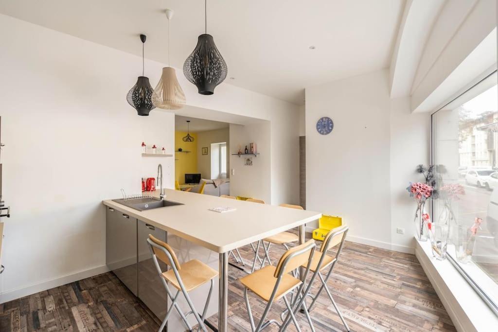 Superbe Appartement Avec Parking Gratuit Lons-le-Saunier Zewnętrze zdjęcie