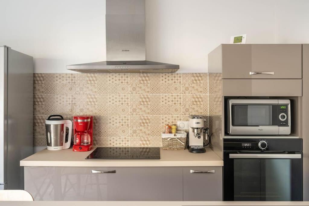 Superbe Appartement Avec Parking Gratuit Lons-le-Saunier Zewnętrze zdjęcie
