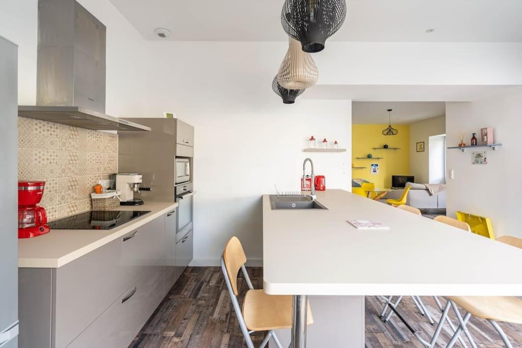 Superbe Appartement Avec Parking Gratuit Lons-le-Saunier Zewnętrze zdjęcie